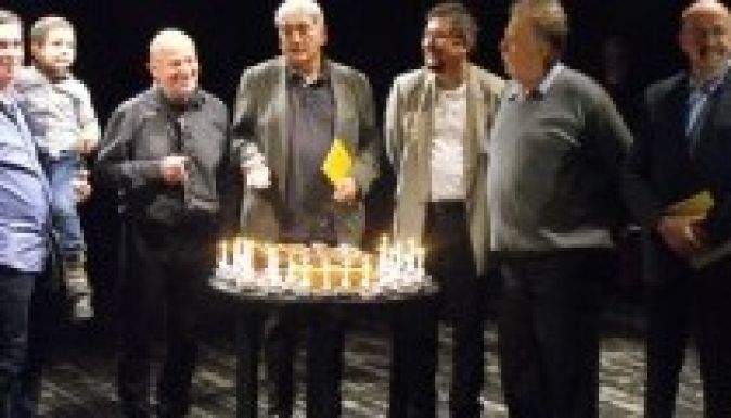 Látó 25: Nívódíjak és szövegek szimfóniája