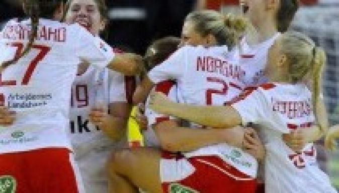 Női kézi Eb: a dánok héttámadós játékkal sokkolták a magyarokat