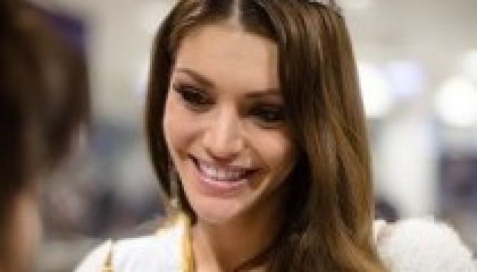 Nem mehet férjhez a világszépe magyar udvarhölgye