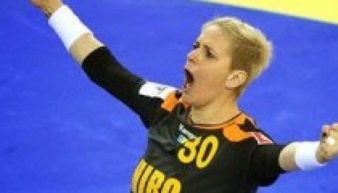 Nagyon babonás a román kézilabdacsapat kapusa