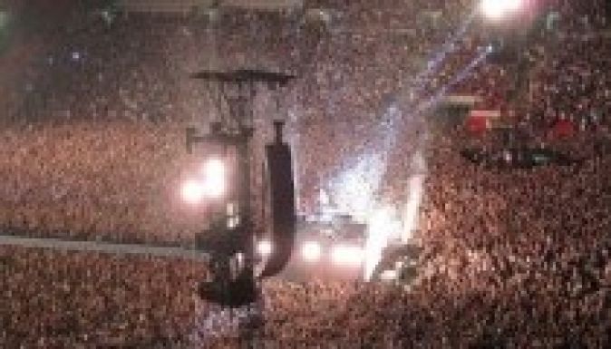 Hatvan perc alatt elkapkodták a jegyeket az AC/DC koncertjére