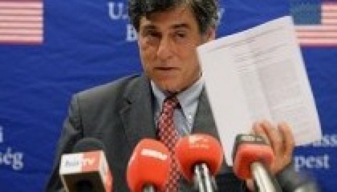 André Goodfriend diplomáciai mentességének felfüggesztését kérik