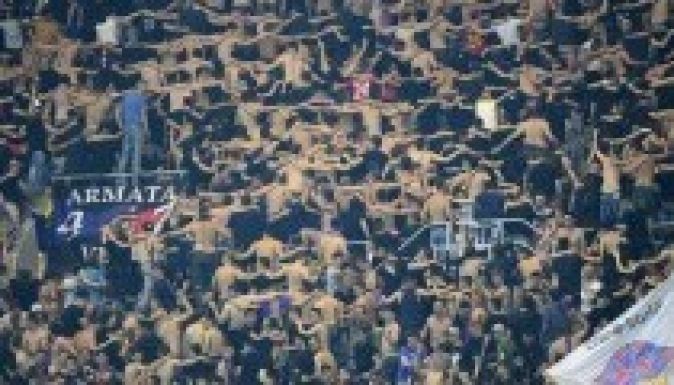 Hátat fordítanak szurkolói az identitását vesztett Csillagnak