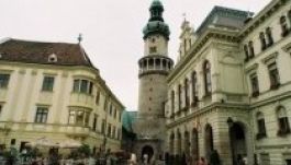 „Magyarország jobboldali, depresszív és nagyon olcsó”