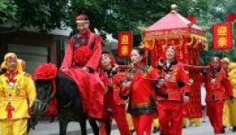 Nem hangozhat el a kínai himnusz esküvőkön, temetéseken