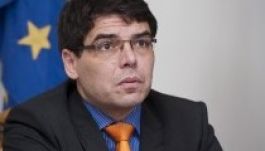 A prefektusnál tiltakozott a főkonzul a himnuszéneklés büntetése miatt