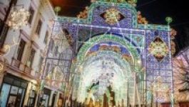 Ilyen díszkivilágítást még nem látott Románia (GALÉRIA)