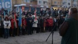 Böjte Csaba is énekelte Sepsiszentgyörgyön a Himnuszt (GALÉRIA)