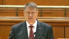 Leteszi a hivatali esküt Klaus Johannis