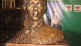 Bartók Béla mellszobra áll majd Köröstárkányban