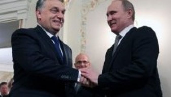 Budapestre látogat Vlagyimir Putyin orosz államfő