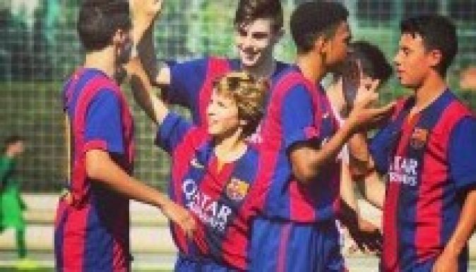 Barca: szakítanak a FIFA-val, bojkottálják az Aranylabda-gálát