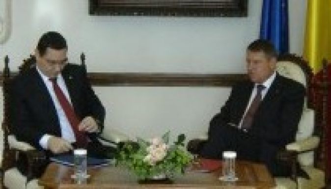 Most már fotót is közöltek a Johannis-Ponta találkozóról