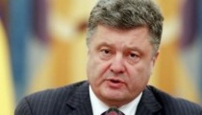 Újabb mozgósításról szóló rendeletet írt alá Porosenko