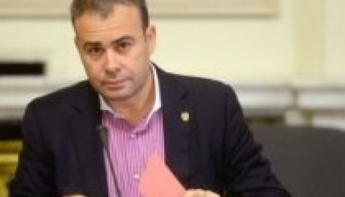 A települések már nem kapnak a megyéktől költségvetés-kiegészítést