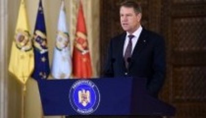 Kevesli Liviu Dragnea az államfő fizetését