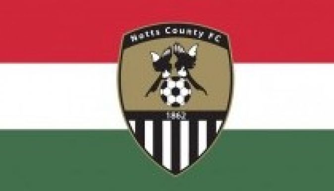 Ezzel a borítóképpel kedveskedik a magyaroknak a Notts County