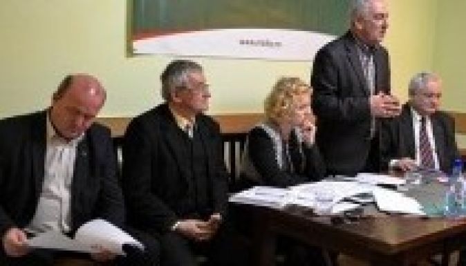 A tanügyi költségcsökkentéseket vitatták meg Szilágy megyében