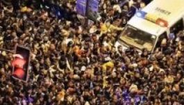 Szilveszterkor embereket tapostak agyon Sanghajban (VIDEÓ)