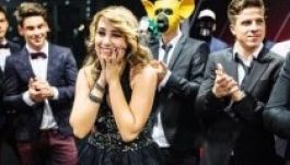 Perverz ajánlatokkal zaklatják az X-Faktor-győztes Tóth Andit