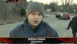 Így még nem oldalazott ki élő adásból rendőr (VIDEÓ)