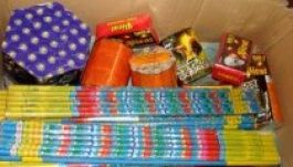 Több ezer petárdát és fenyőt koboztak el Háromszéken