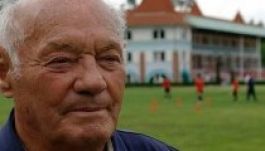 Dombóvár saját halottjának tekinti Buzánszky Jenőt