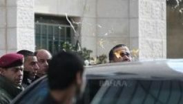 Tojással és cipőkkel dobálták meg a kanadai külügyminisztert Rámalláhban