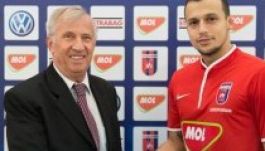 A Videoton bemutatta a CFR-től elhappolt Mirko Ivanovszkit