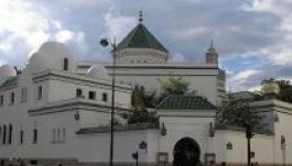 Muzulmánt ölni indult egy román a Nagy Mecsethez