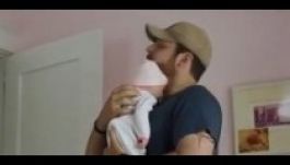 Az Amerikai mesterlövészen röhög a fél internet (VIDEÓ)