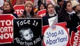 Betiltaná az ingyenes abortuszt az orosz ortodox egyházfő