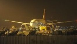 Budapesten szakította meg útját az Air India Boeing 787-ese