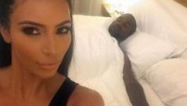 Te megvennéd Kim Kardashian 352 oldalas szelfikönyvét?