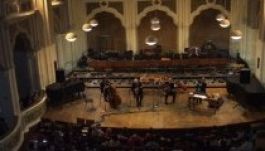 Gryllusék koncertjén még a csilláron is lógtak Szatmáron