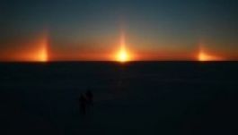 Tripla Nap ragyogott Mongólia egén