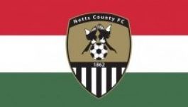 Ezzel a borítóképpel kedveskedik a magyaroknak a Notts County
