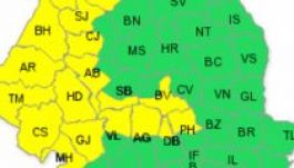 Havaseső és erős szél várható a fél országban