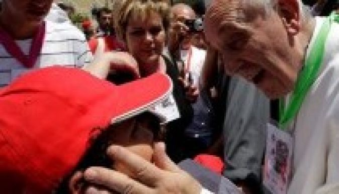 Ferenc pápa nem ellenzi a nevelő szándékú testi fenyítést