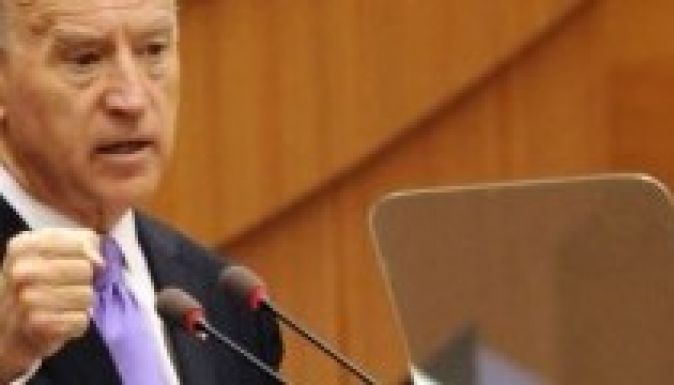 Joe Biden szerint Ukrajna a túlélésért küzd