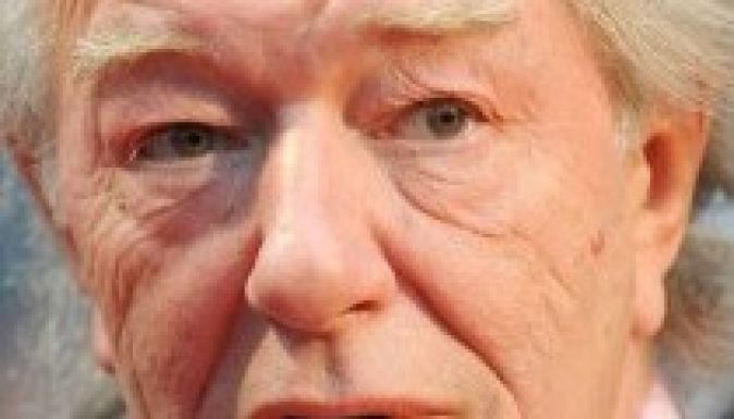 Végleg visszavonul a Dumbledore-t alakító színész