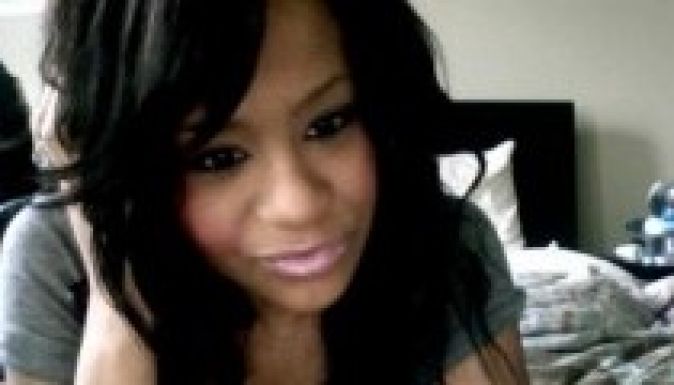 Mégis felépülhet Whitney Houston agyhalott lánya?