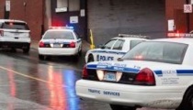 Valentin-napi mészárlásra készülő fiatalokat fogtak el Kanadában