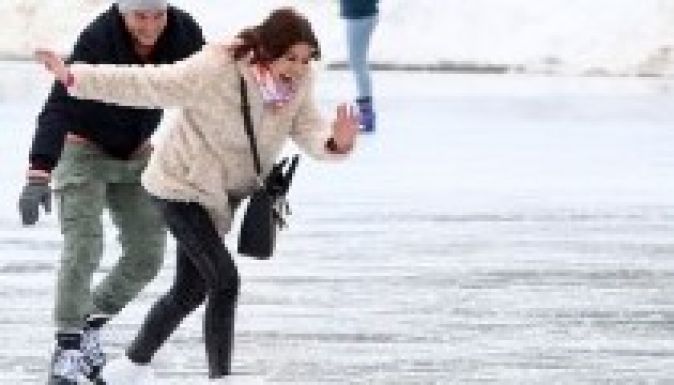 Csobot Adél együtt korcsolyázott Istenes Bencével