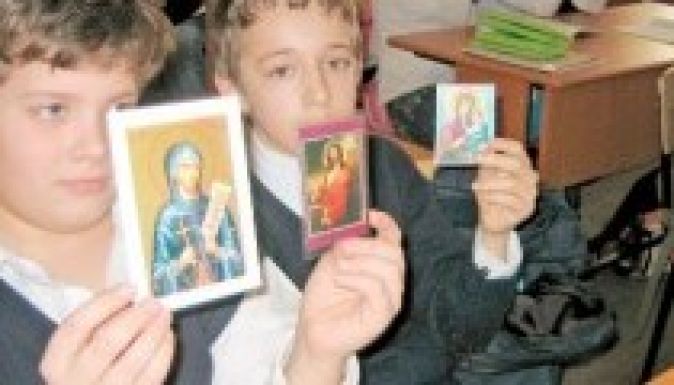 Márciustól már választható tantárgy lesz a vallásóra
