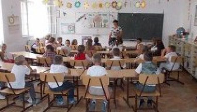 Hétfőtől lehet előkészítőbe íratni a gyerekeket