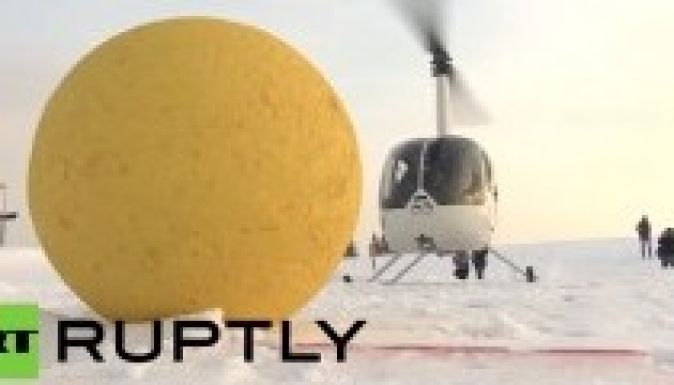 Itt az új értelmetlen játék gazdag oroszoknak (VIDEÓ)