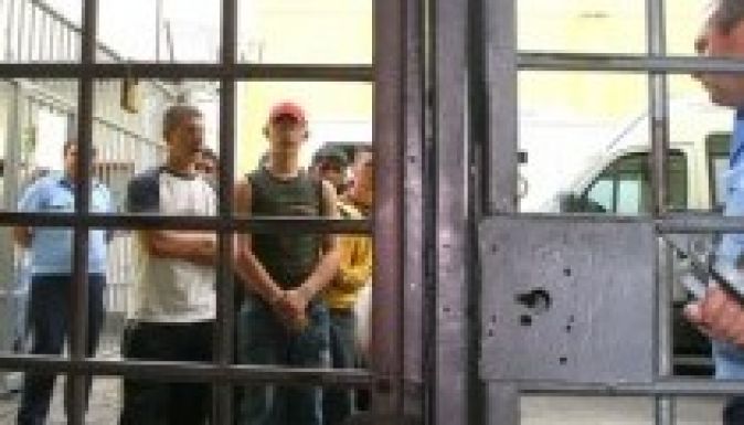 Jogvédő szolgálat: jogfosztottak a magyar elítéltek a börtönökben