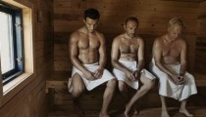 A szaunázás csökkenti a szívroham kockázatát a középkorú férfiaknál