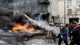 Étlen-szomjan volt napokig egy szétlőtt ház romjai alatt 3 ember Ukrajnában